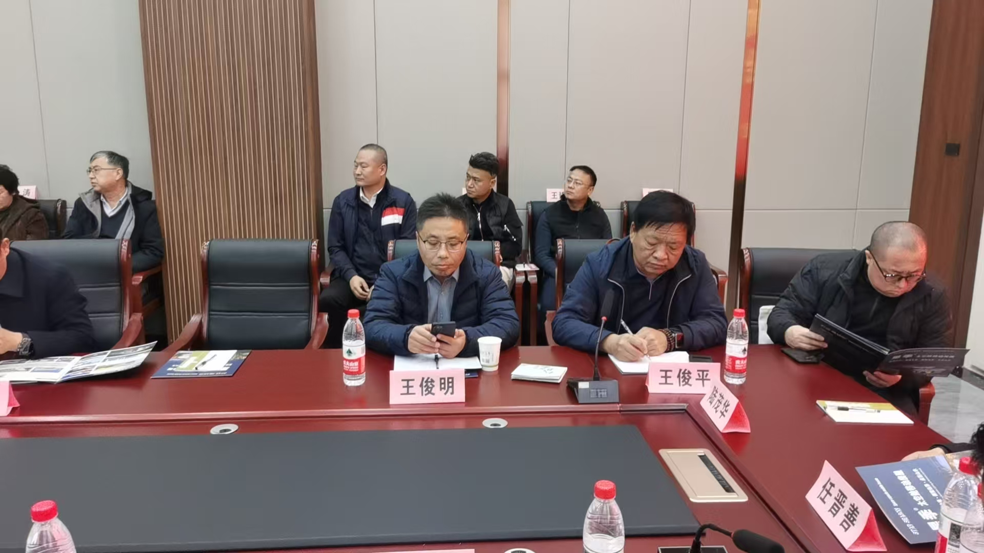 微信图片_20251124100946_1058_134.jpg 微信图片_20251124100946_1058_134.jpg